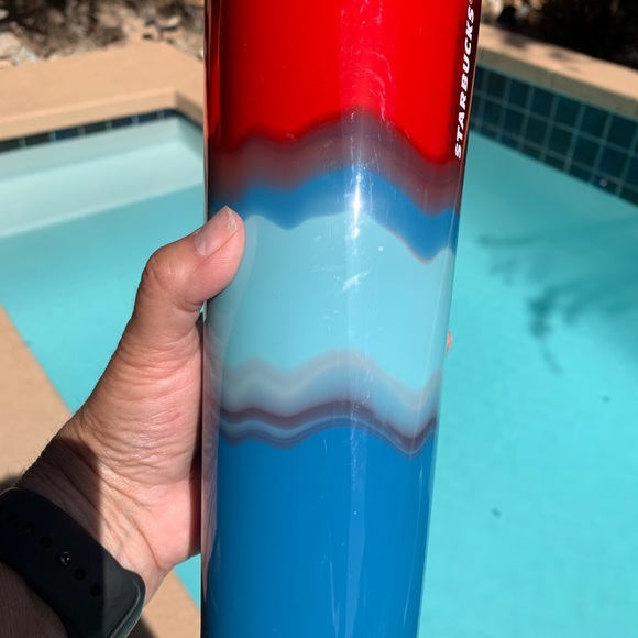 Starbucks Summer 2021 Red/ blue swirl Venti - Picture 3 of 5